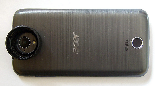 Acer z330 - paraluce per fotocamera 1