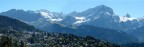 Scattata sulle Alpi svizzere quest'estate. Il panorama  stato stitchato con hugin ed enblend da tre fotografie in portrait mode.