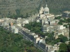 Vista di ibla dalla rotonda di via Roma (thanks Osea per l'idea)