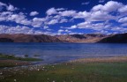 lago salato a 4000m  dell'india al confine col tibet