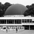 Il Planetario Gulbenkian che si trova a Lisbona nella localit di Belem.
Scattata con Olympus EP-L1 e editata con Aperture 2