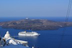 Foto scattata a Santorini, una mattina di settembre, con sole alto ed un cielo e mare che pi non si pu.
Ecco i dati dello scatto:
Canon 450 D Tempo di posa 1/200 F/10 Modalit AV Lunghezza focale 28mm Iso 100

A voi i commenti...sono alle prime armi