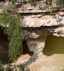 La caratteristica grotta del pilastro (dettaglio)