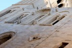 Bifore e monofora parete Duomo di Giovinazzo.