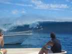 l'incredibile onda del reef di Tehaupoo.
by Jack with Canon D10