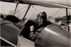 Amelia Earhart, la leggendaria pilota che scomparve 73 anni fa, quando, prima donna al mondo
stava tentando la circumnavigazione del pianeta intorno allequatore.

Amelia Earhart   una vera e propria leggenda. Bionda, alta, davvero molto bella e soprattutto coraggiosa.

E' lei in effetti la mia ispirazione del lavoro in aeroporto a Torino.