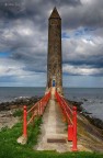 La Chaine Memorial Tower, una copia moderna delle torri rotonde irlandesi, fu eretta in onore di James Chaine -