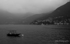 Barca nel lago di Como