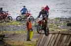 ciao a tutti. vi posto questa foto fatta a una gara di enduro sulla spiaggia. Commenti? Critiche?