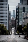 Vista di California Street con sullo sfondo il Bay Bridge
Fuji X-T1 + 55-200
100mm F10 1/300 ISO 200