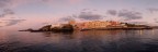 Panoramica della splendida isola di Ventotene all'alba di una bellissima giornata.
Fujifilm xt1 18mm con modalit panoramica