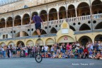 Padova, artisti in piazza delle Erbe