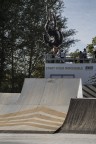 Ale Barbero in backflip sulla spina del nuovo BNKR Toyota Wheel Park