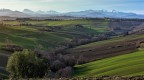 Le colline Maceratesi e la catena del Gran Sasso distante 90 Km dal territorio Maceratese