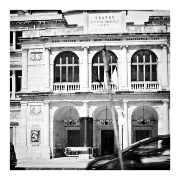 12-teatro-vittorio-emanuele.jpg