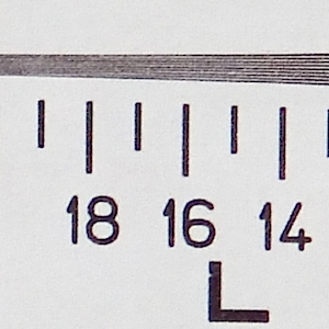 2--64-ISO-RAW-33mm-f4,5-CEN.jpg
