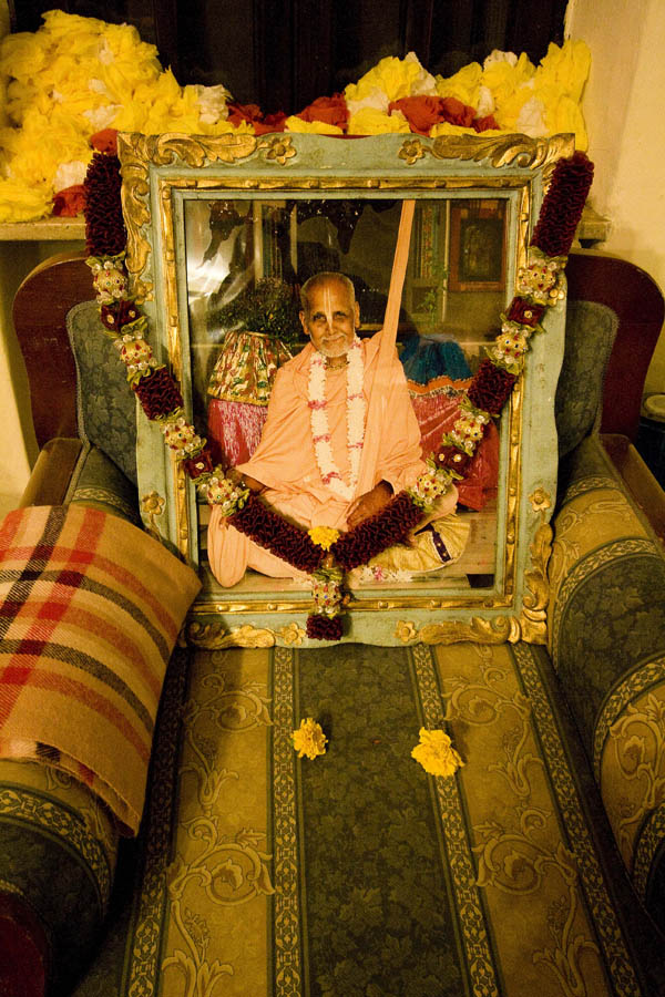2007_11_11_HareKrisna_02_WL.jpg