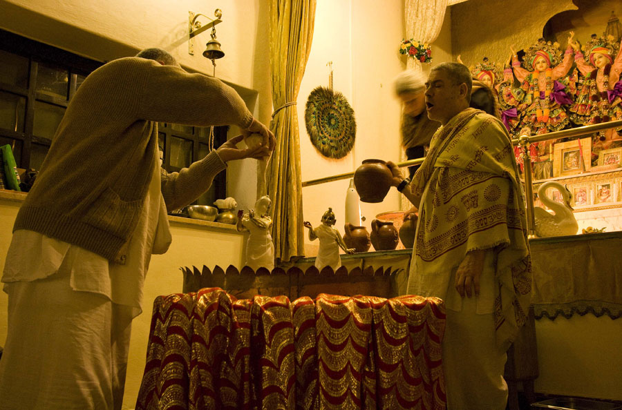 2007_11_11_HareKrisna_06_WL.jpg