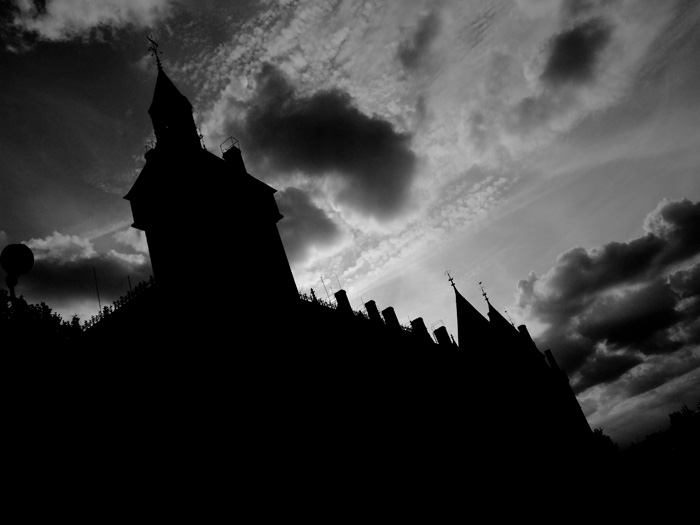 4 Conciergerie.jpg