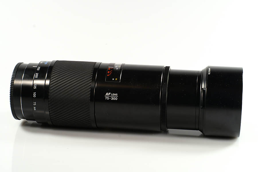 AF_75-300_F45-56_VS1.jpg