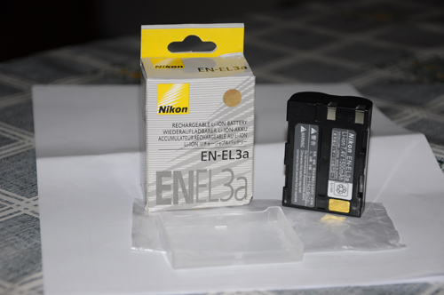 Batteria Nikon Front.jpg