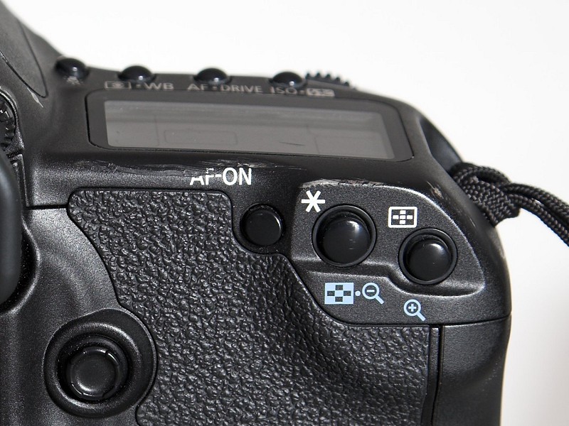 Canon EOS 40D [graffio].jpg