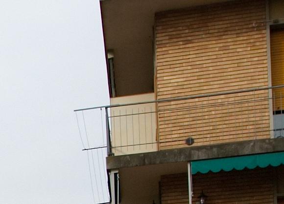 crop.16mmf56.bordo.estremo.NOAC.1.JPG
