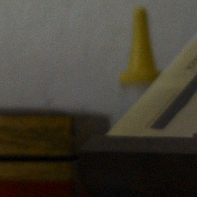crop2_3200iso.jpg