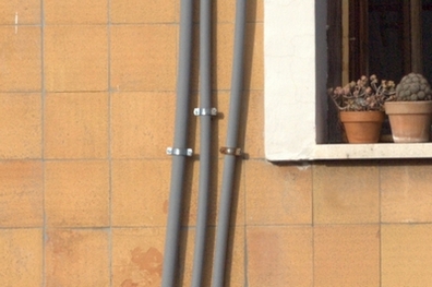 CROP 200 mm CANON 200L 2,8.jpg