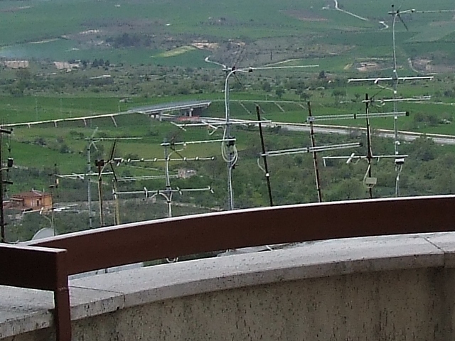 crop s 9600.jpg