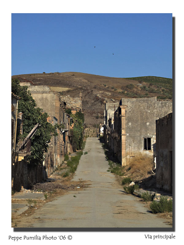 Dentro-il-paese-via-princip.jpg