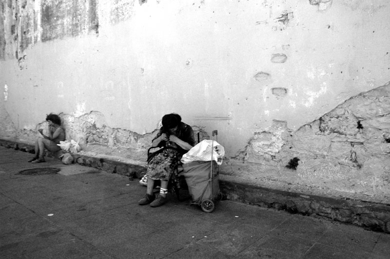 donne-al-muro-nel-raval.jpg