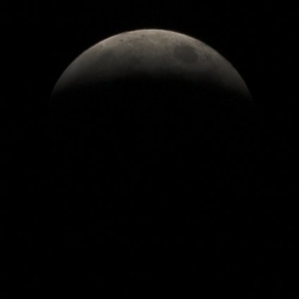 Eclissi_luna-2007-03-03_23-28-52.jpg