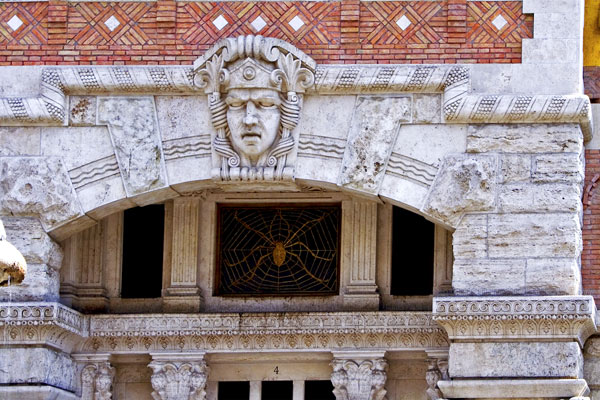 Frontone-civico-4.jpg