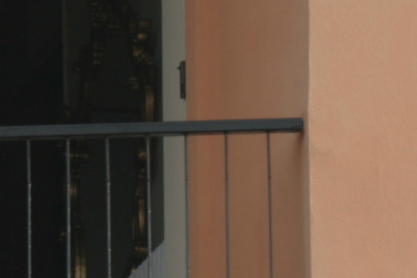 IMG_4866_300mm_f8_crop2.jpg