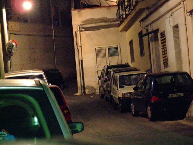 iso 1600b.JPG