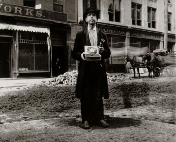 Jacob Riis mendicante cieco.jpg