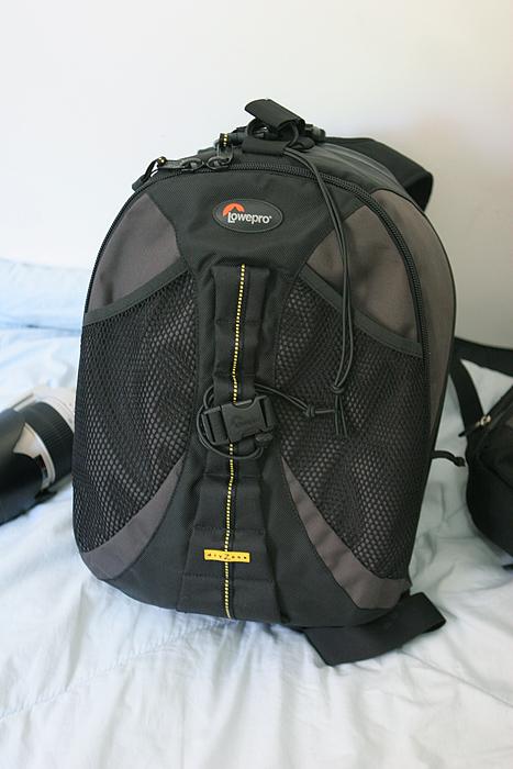 lowepro_dryzone100.jpg