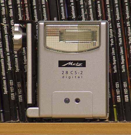 Mecablitz 28 CS-2 Front.jpg