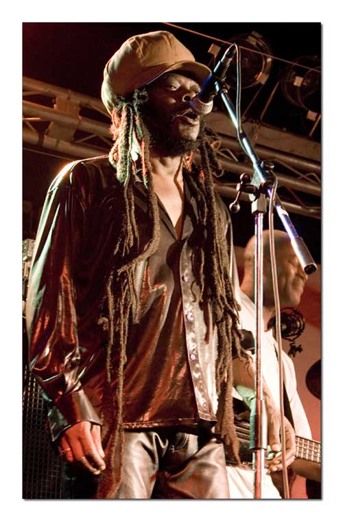 rasta-desmond-sito.jpg