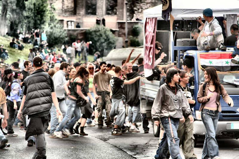 Rave28.jpg