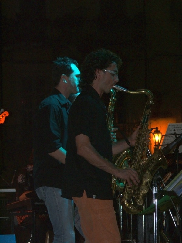 sax1.JPG