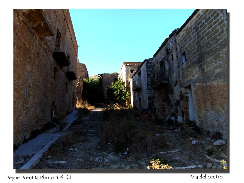 Un'altra-via-del-centro.jpg