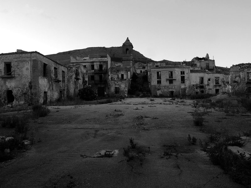 Veduta-Piazza.jpg
