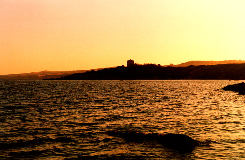 Torre scifo al tramonto