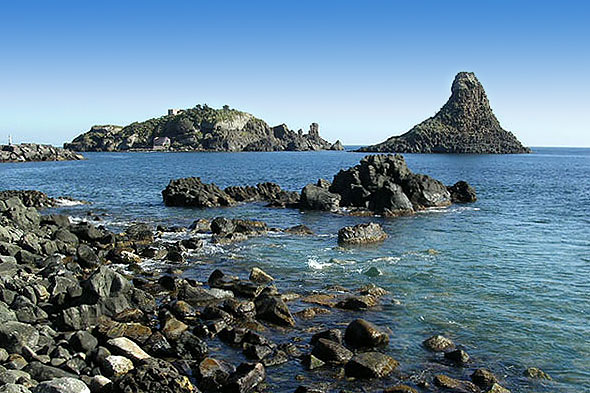 Acitrezza (CT)