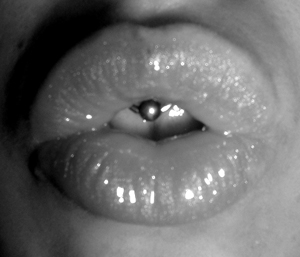 smile piercing