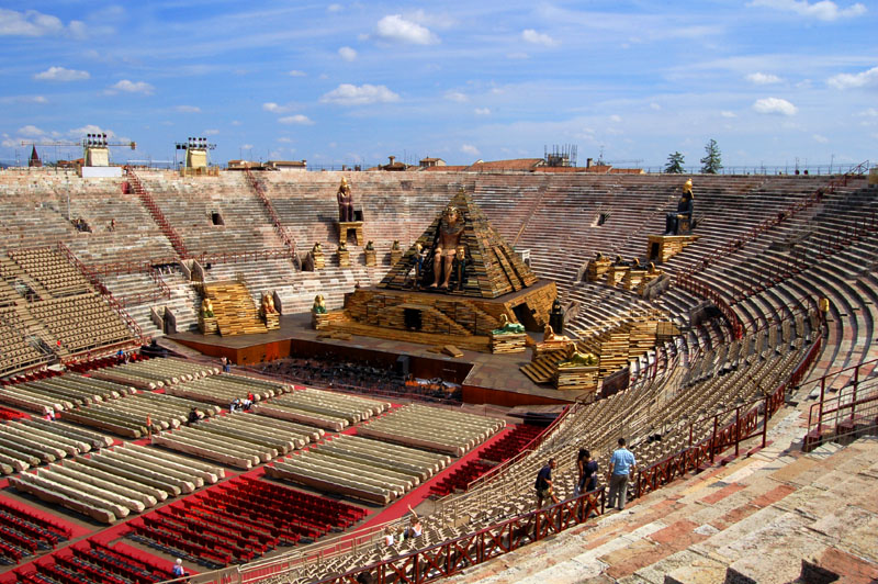 Arena