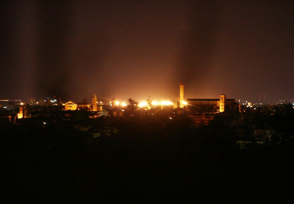 Bologna di notte