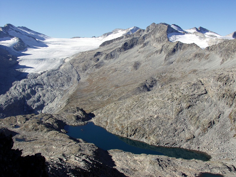 lago scuro